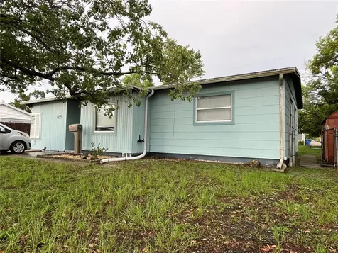 7555 15th Street N St Petersburg FL 33702