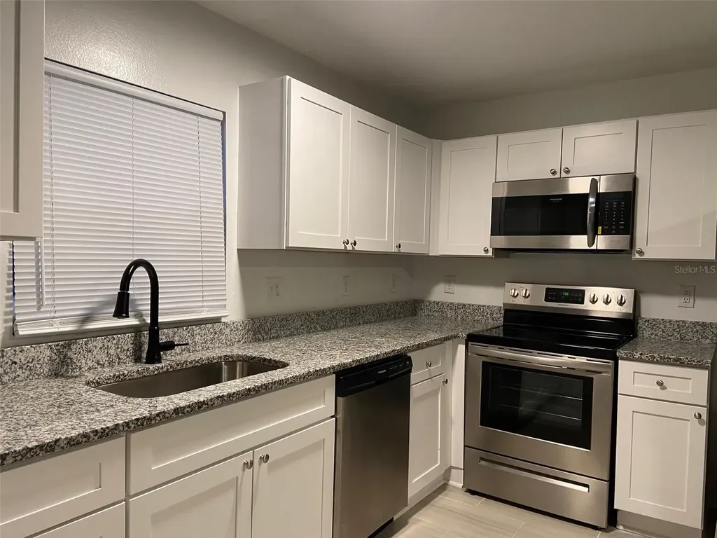12419 Lamont Avenue New Port Richey FL 34654