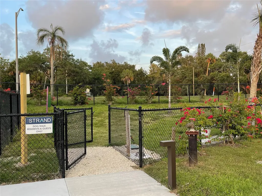 1709 N Tamiami Trail Sarasota FL 34234