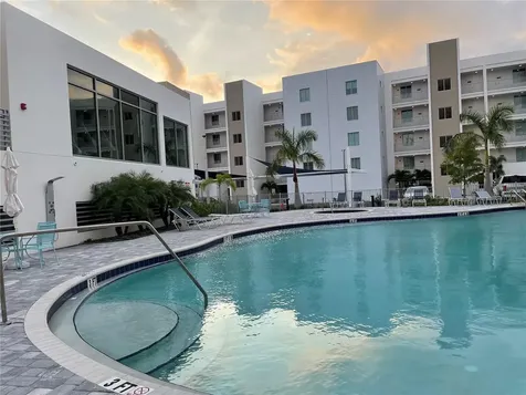 1709 N Tamiami Trail Sarasota FL 34234