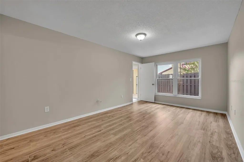 557 Hunter Circle Kissimmee FL 34758