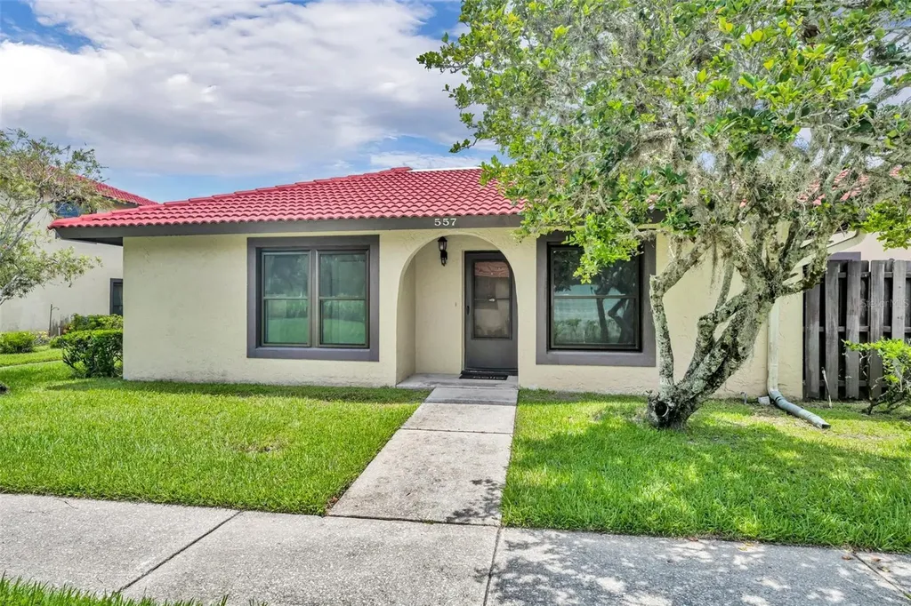 557 Hunter Circle Kissimmee FL 34758