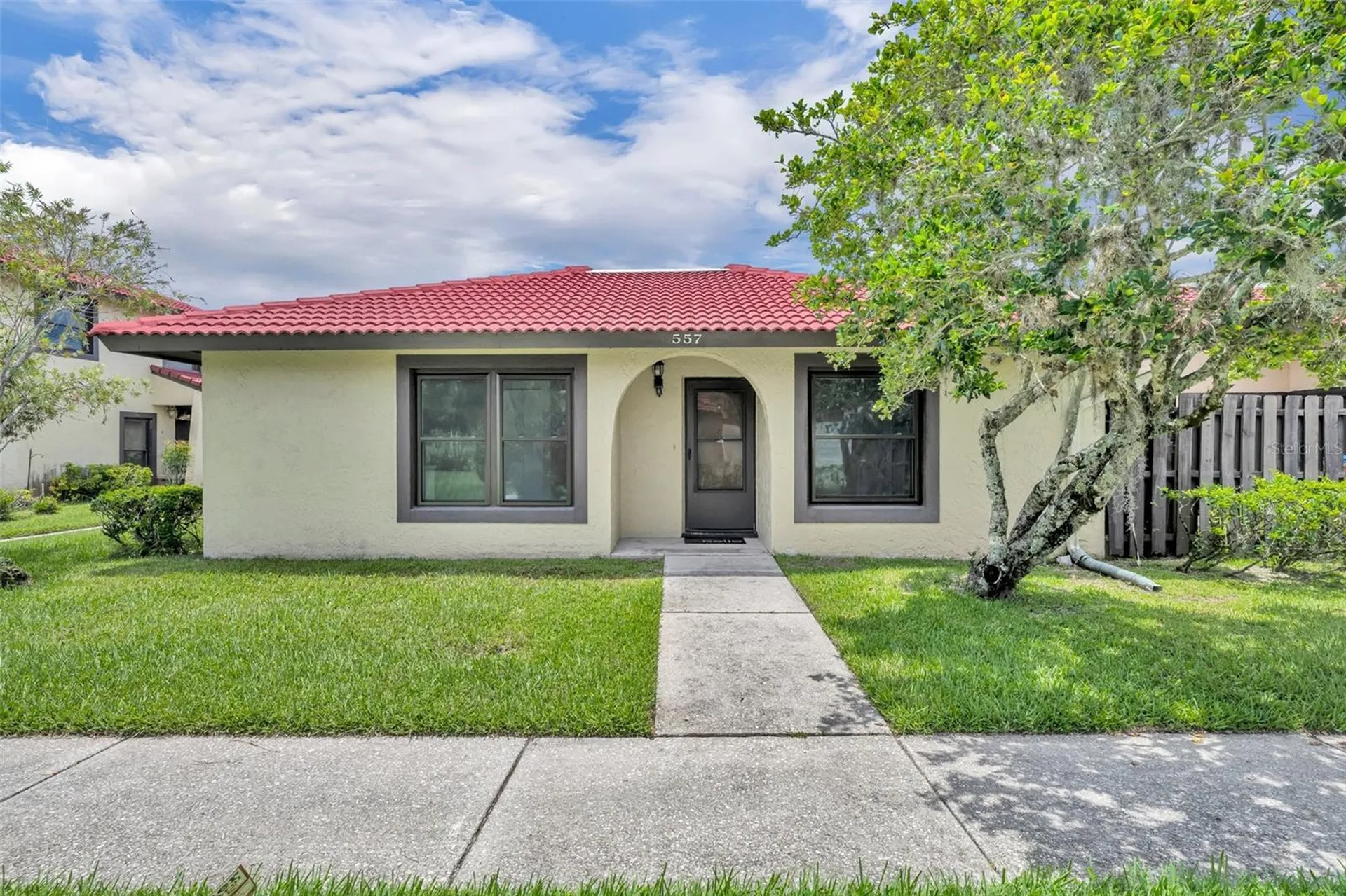 557 Hunter Circle Kissimmee FL 34758
