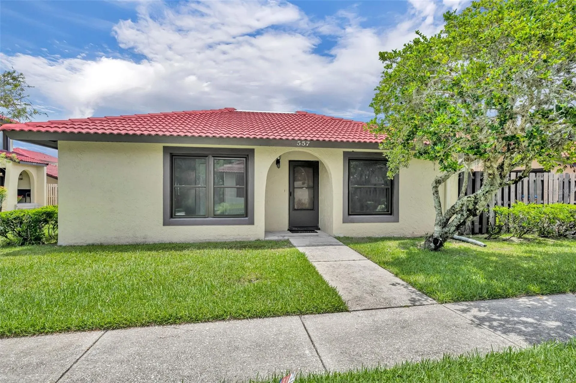 557 Hunter Circle Kissimmee FL 34758