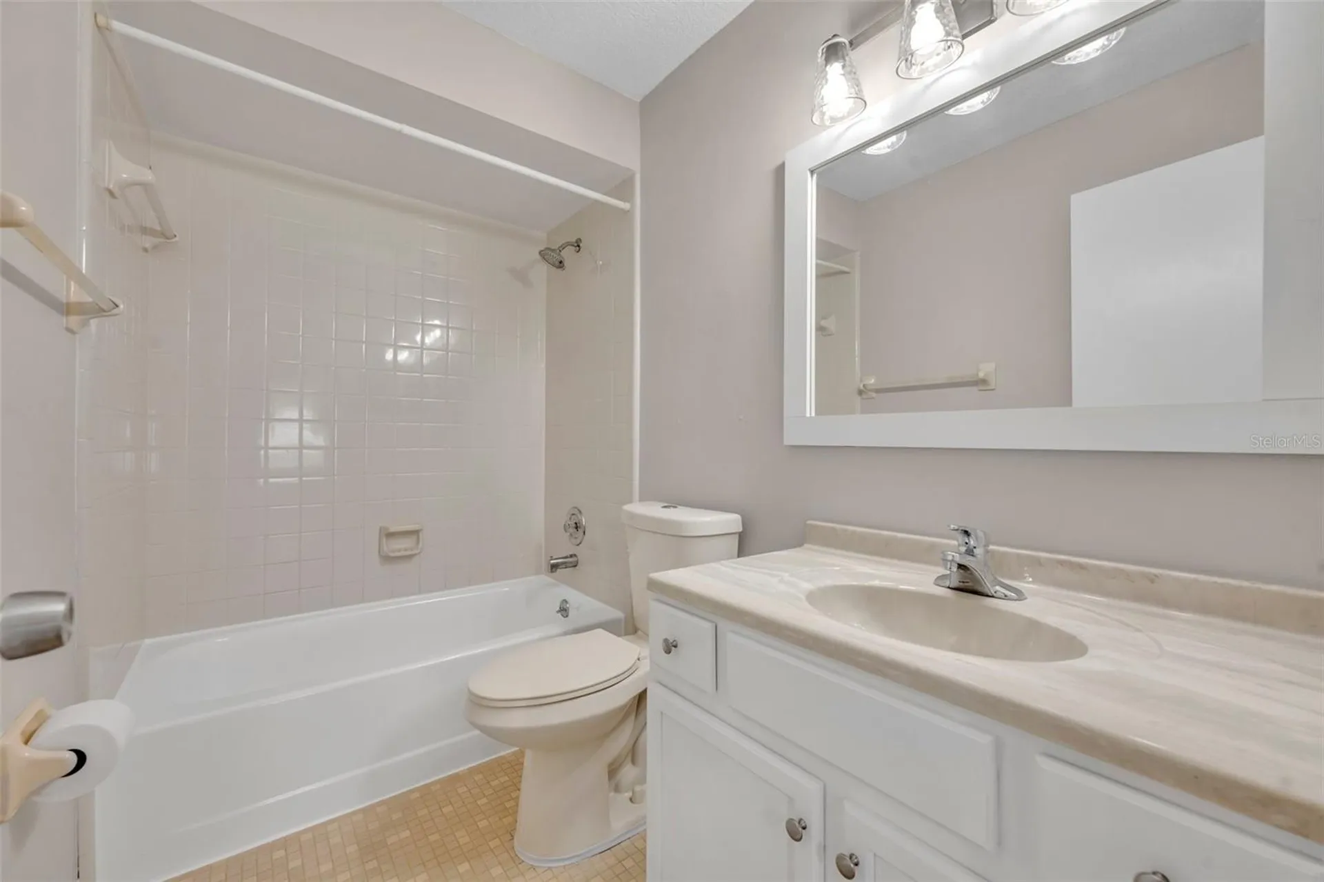 557 Hunter Circle Kissimmee FL 34758