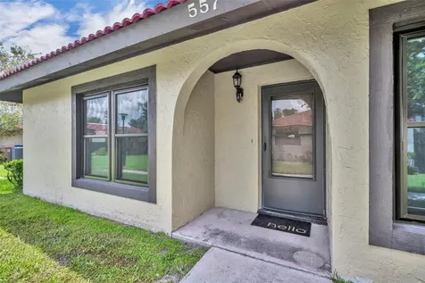 557 Hunter Circle Kissimmee FL 34758