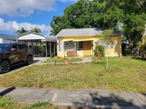 6818 59th St, N. Pinellas Park FL 33781