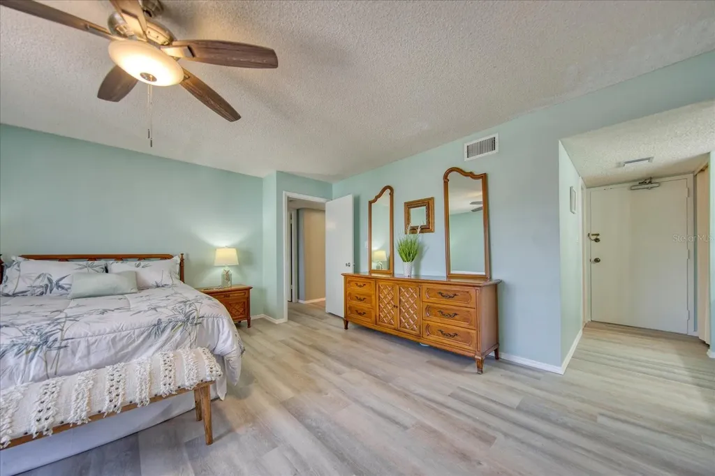 440 S Gulfview Boulevard Clearwater Beach FL 33767