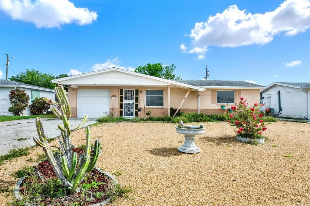 4025 Chesswood Drive Holiday FL 34691