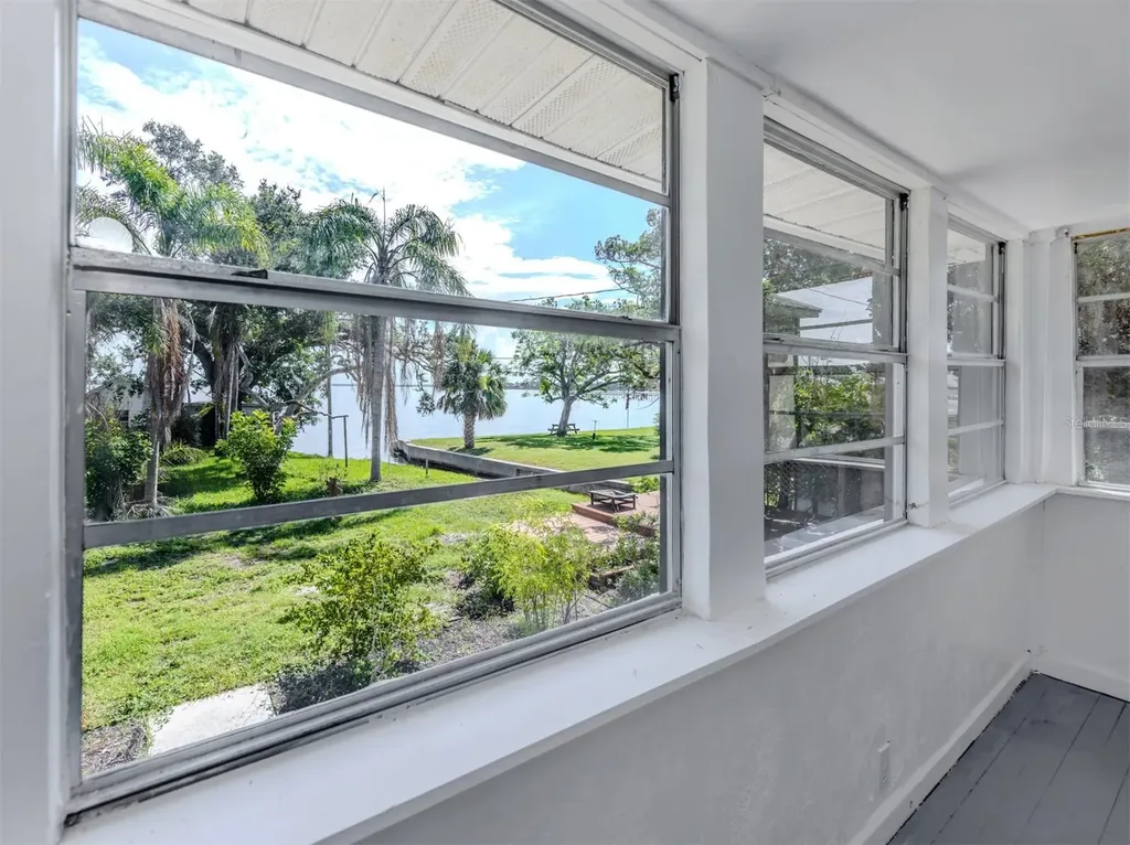 305 Chauncey Avenue Bradenton FL 34208