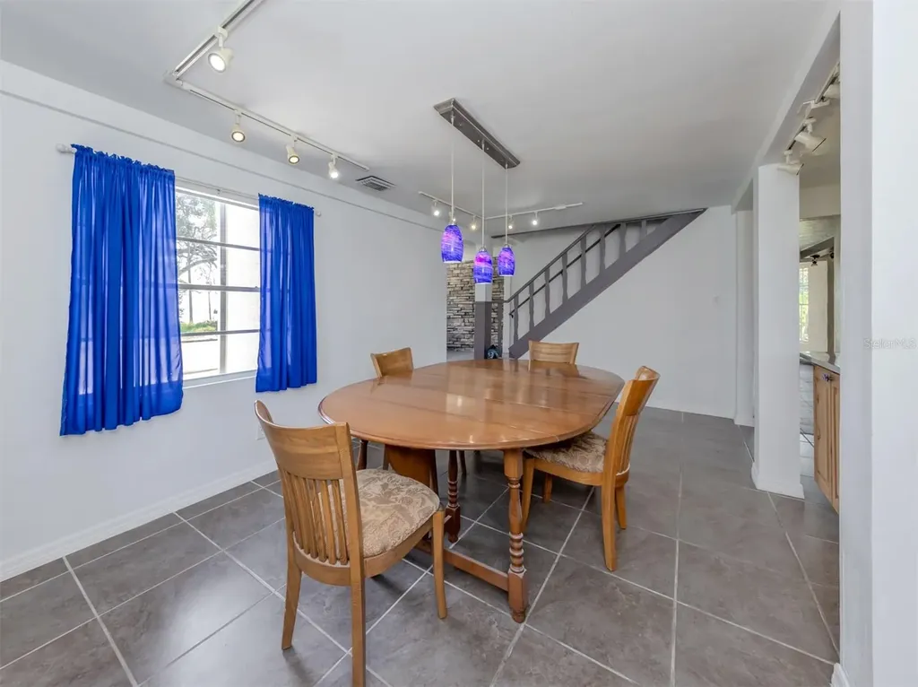 305 Chauncey Avenue Bradenton FL 34208
