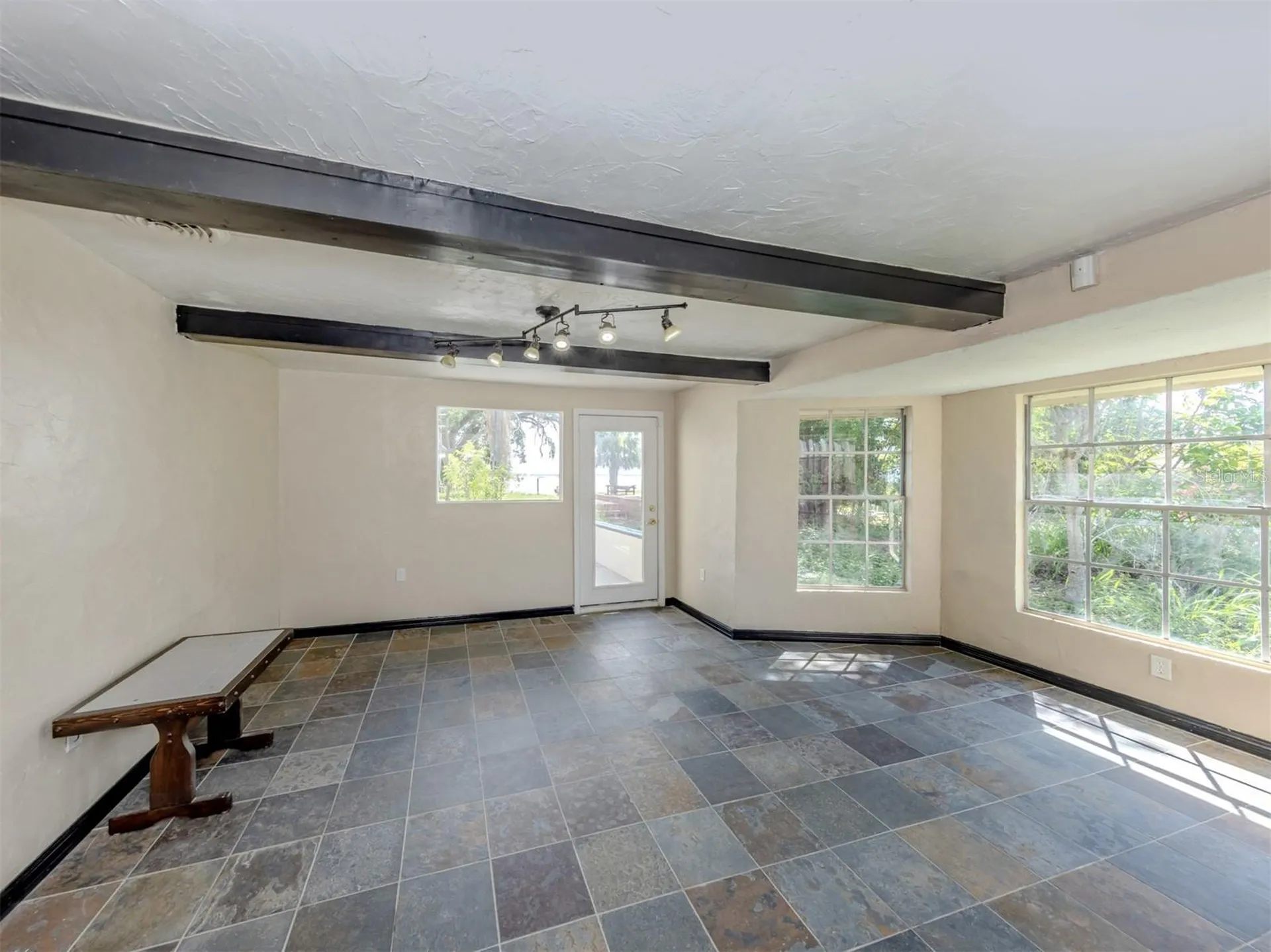 305 Chauncey Avenue Bradenton FL 34208