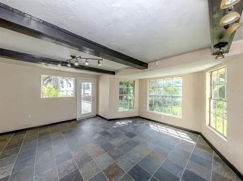 305 Chauncey Avenue Bradenton FL 34208