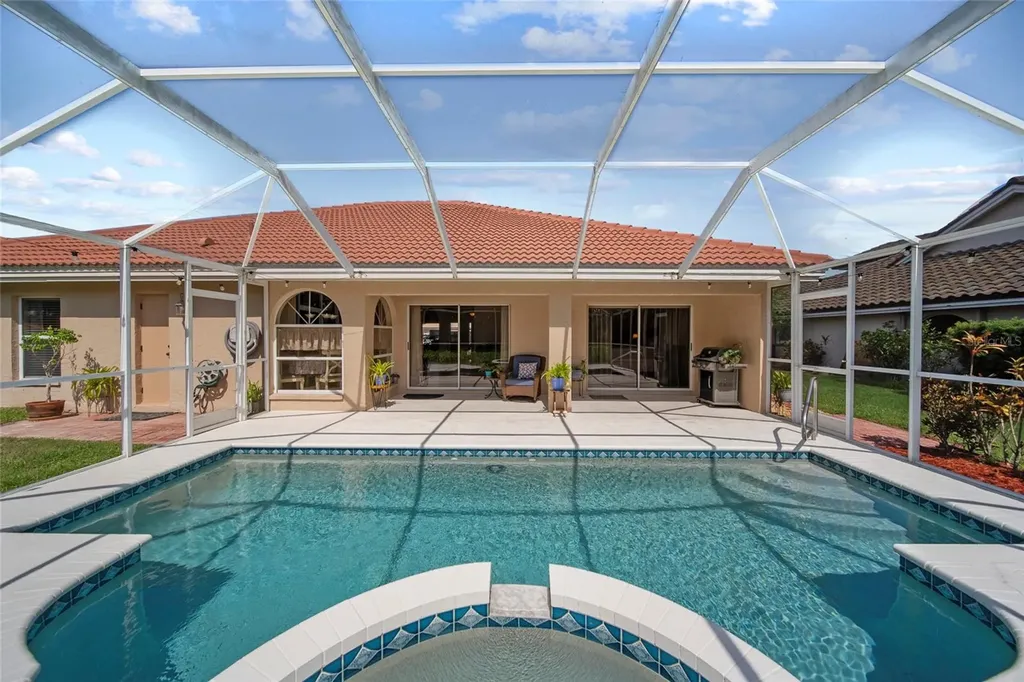 7115 39th Lane E Sarasota FL 34243