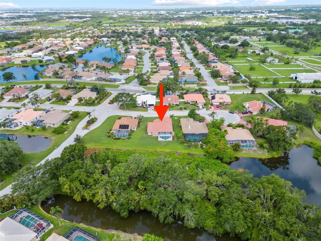 7115 39th Lane E Sarasota FL 34243