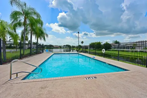 7115 39TH Lane E Sarasota FL 34243
