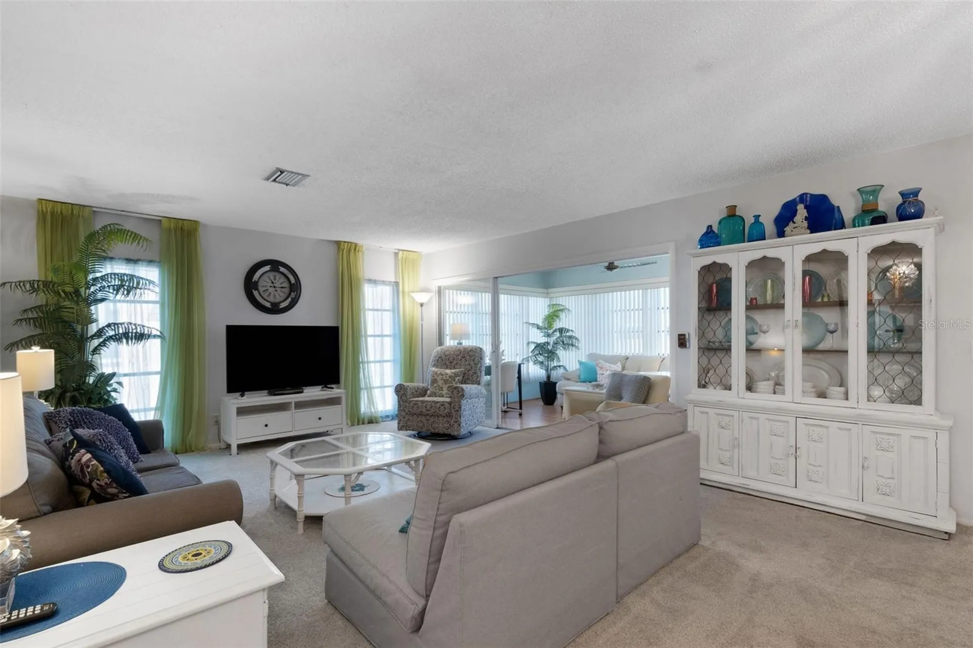 221 Fernwood Circle Seminole FL 33777