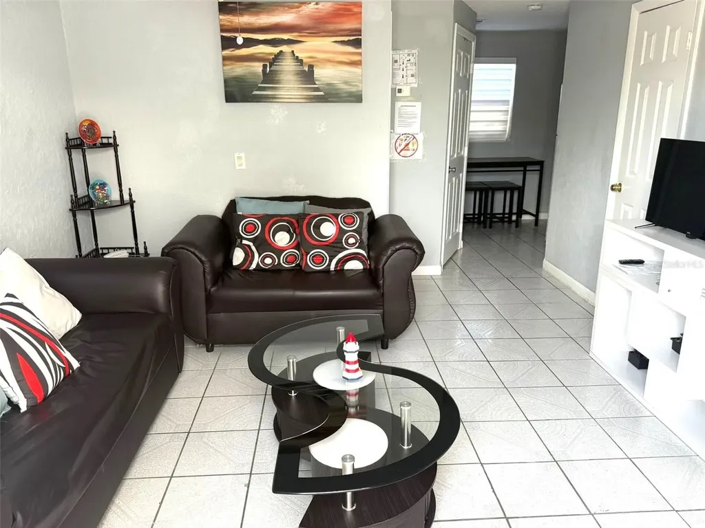 2402 Rodman Street Hollywood FL 33020