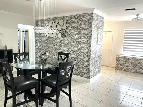 2402 Rodman Street Hollywood FL 33020