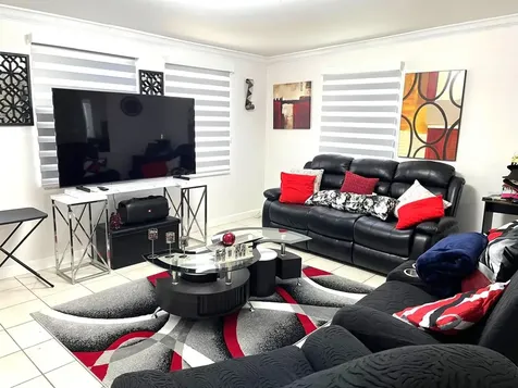 2402 Rodman Street Hollywood FL 33020