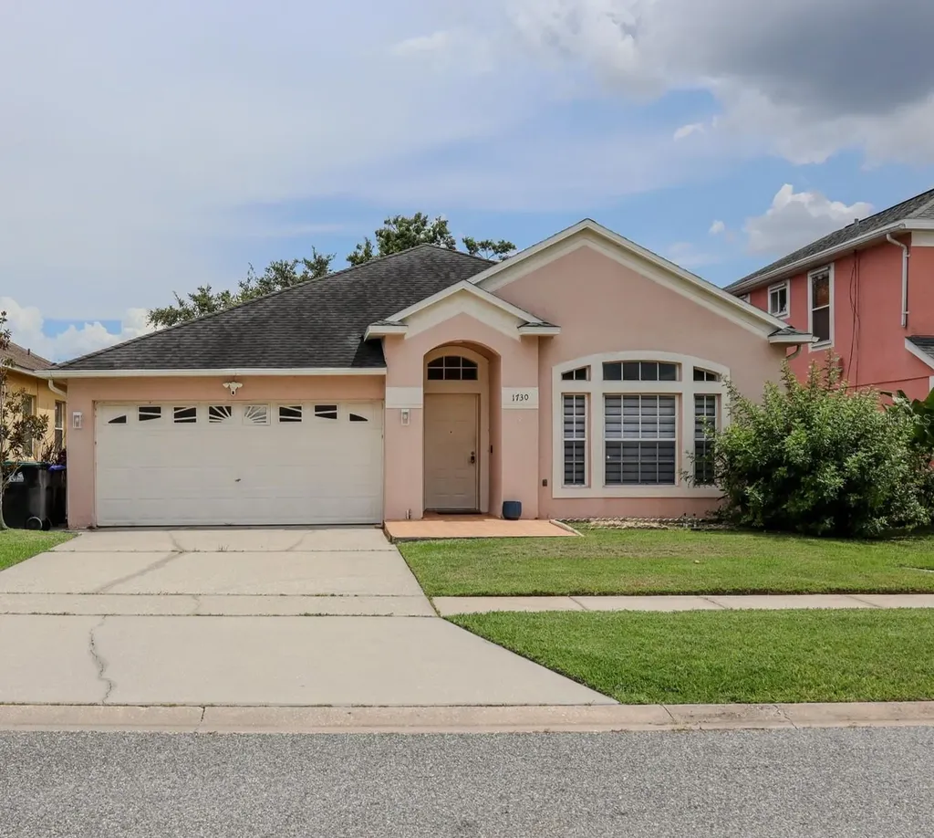 1730 Sir John Court Orlando FL 32837