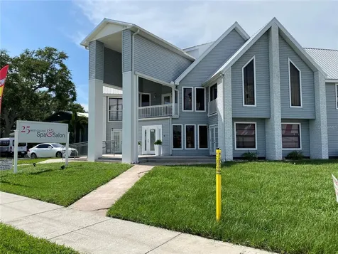 25 W College Avenue Ruskin FL 33570