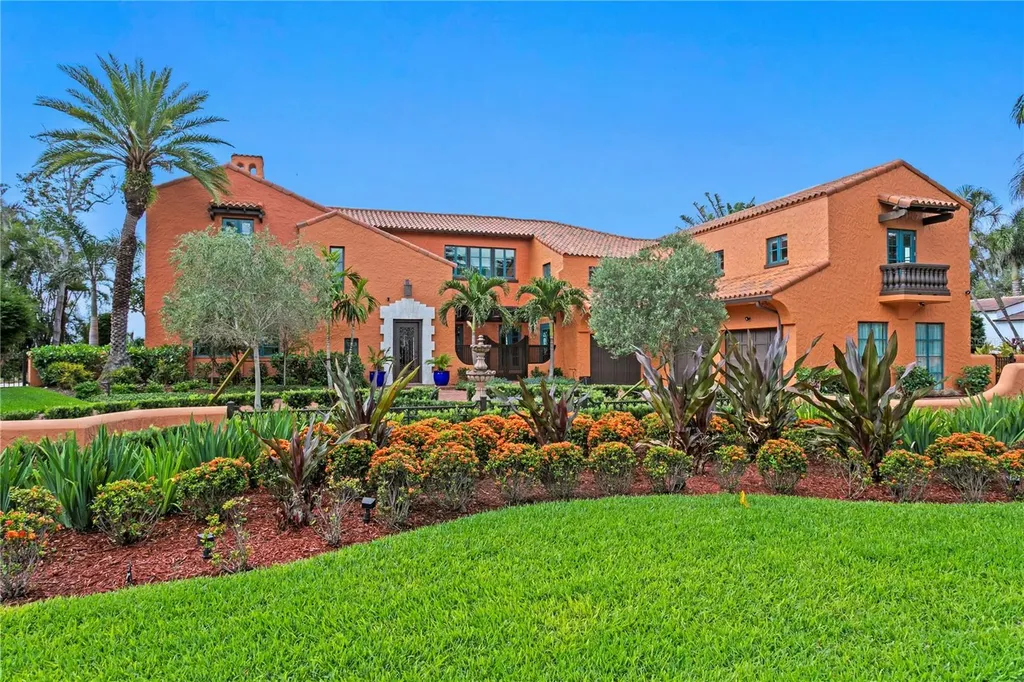 501 Brightwaters Boulevard NE St Petersburg FL 33704