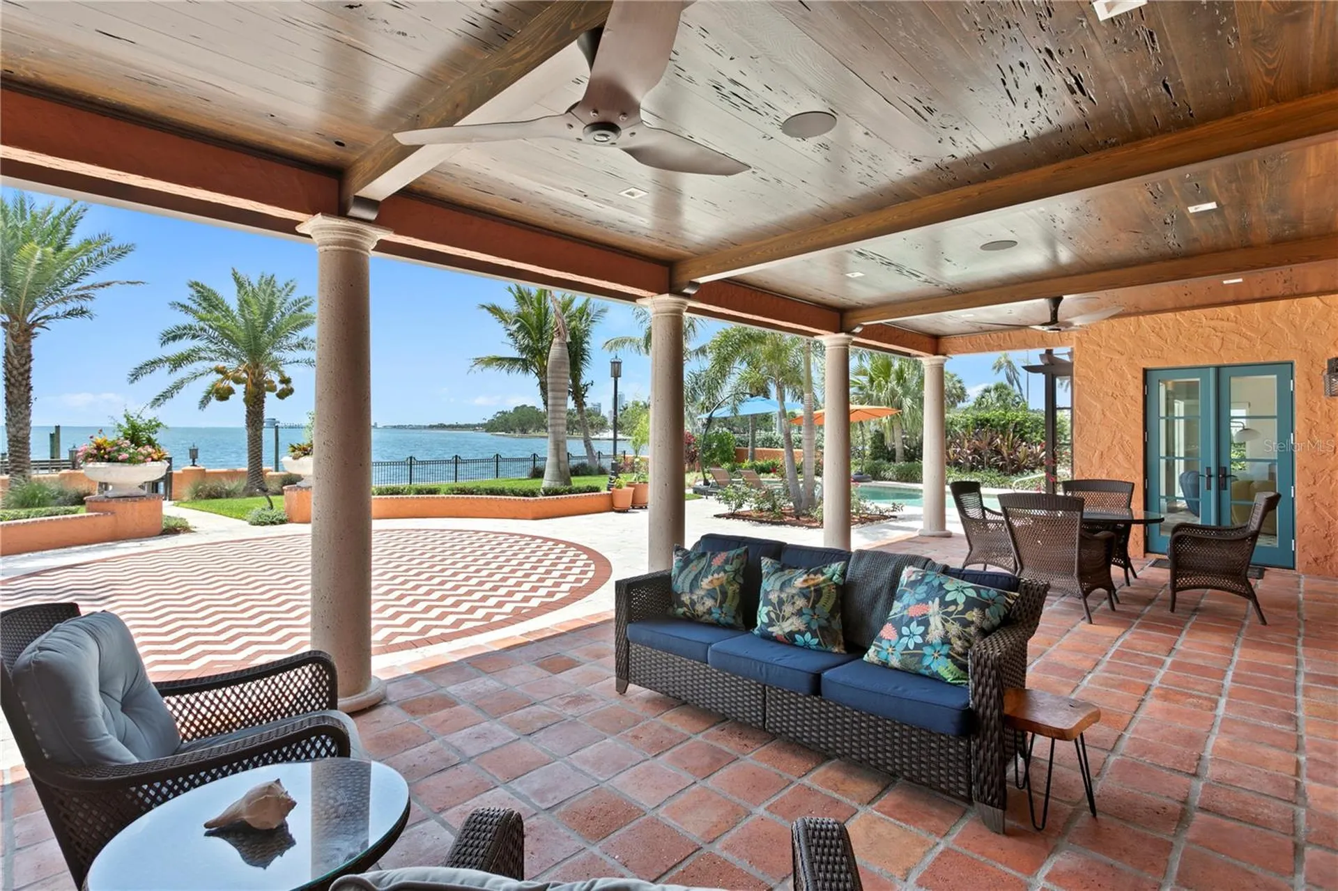 501 Brightwaters Boulevard NE St Petersburg FL 33704