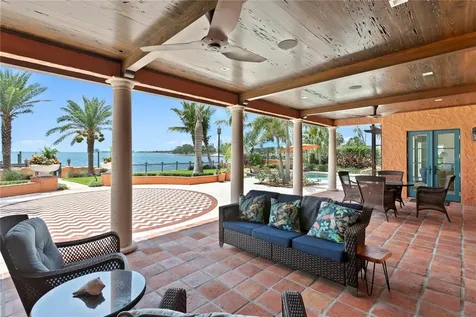 501 Brightwaters Boulevard NE St Petersburg FL 33704