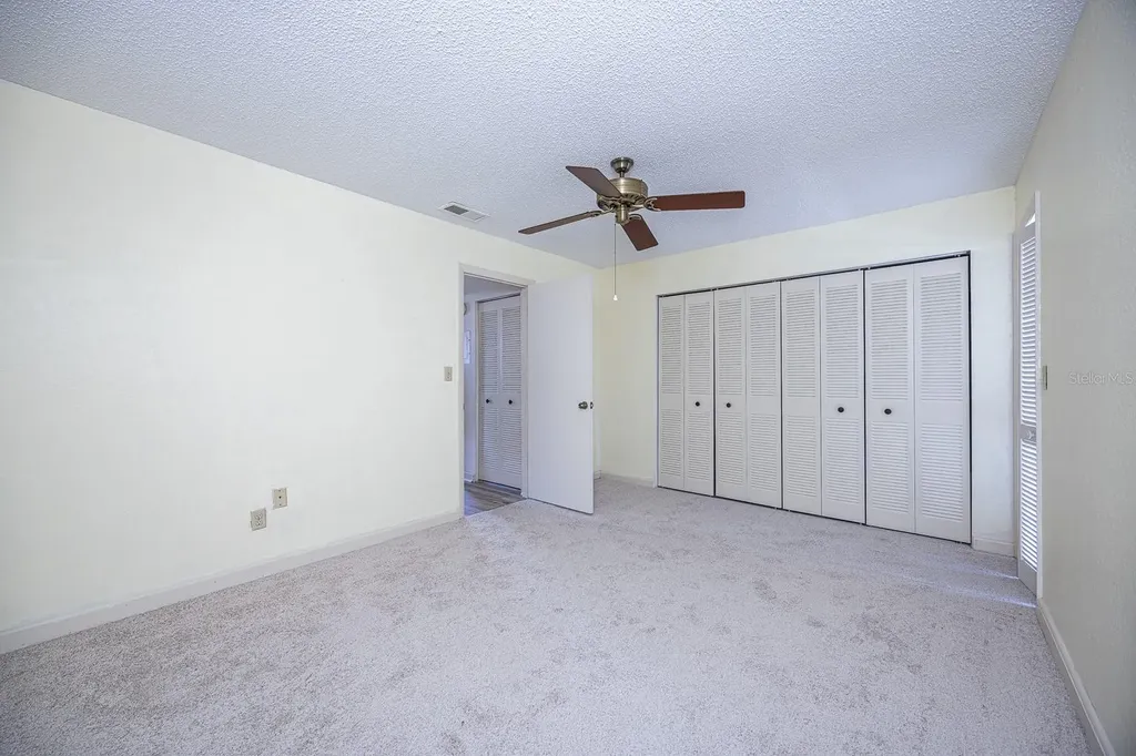 10037 62nd Terrace N St Petersburg FL 33708