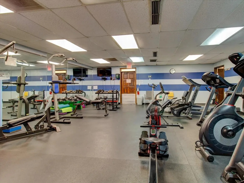 10037 62nd Terrace N St Petersburg FL 33708