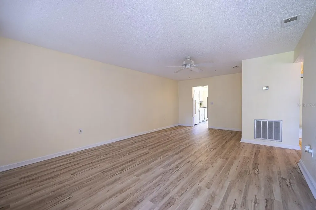 10037 62nd Terrace N St Petersburg FL 33708