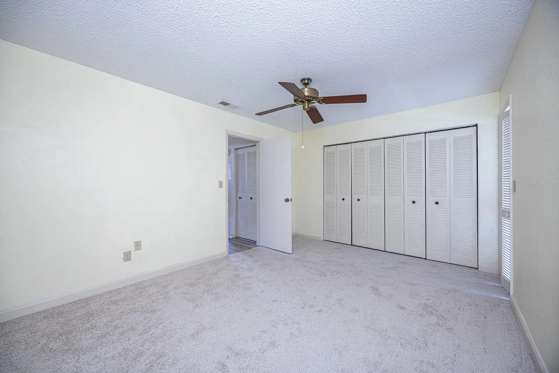 10037 62nd Terrace N St Petersburg FL 33708