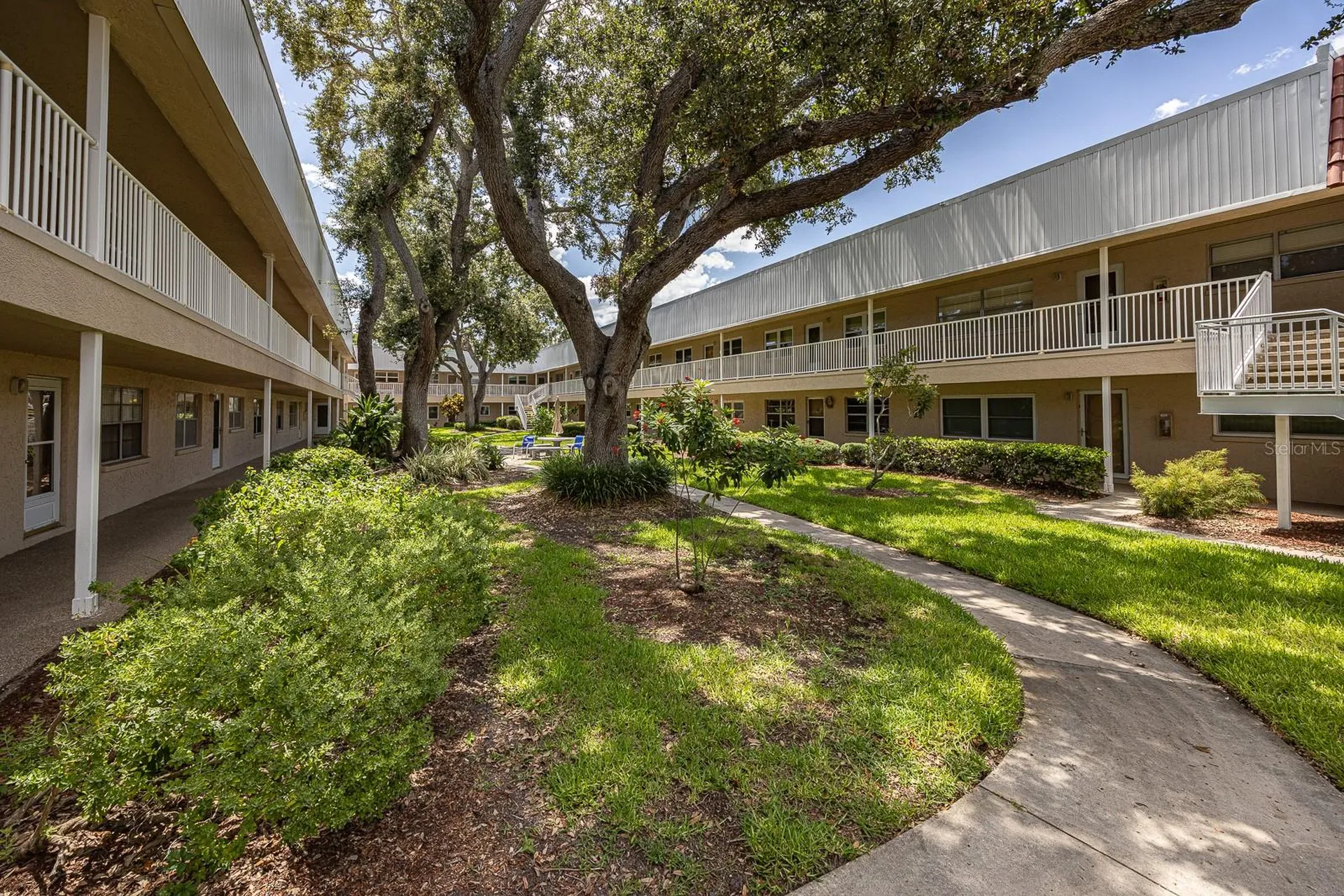 10037 62nd Terrace N St Petersburg FL 33708