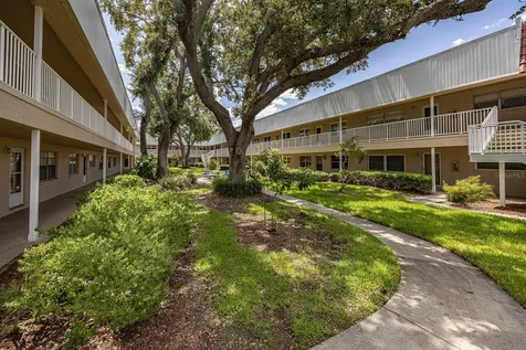 10037 62nd Terrace N St Petersburg FL 33708