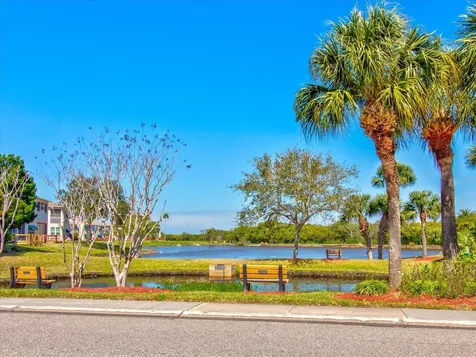 10037 62nd Terrace N St Petersburg FL 33708