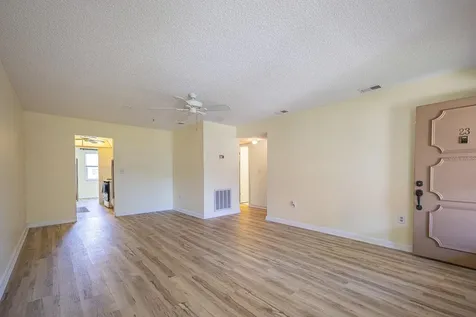 10037 62nd Terrace N St Petersburg FL 33708