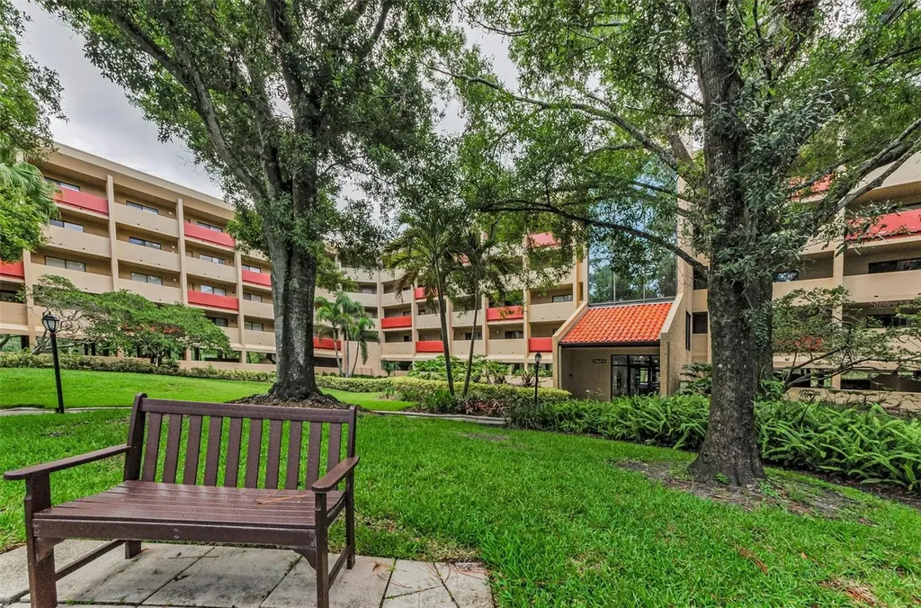3062 Eastland Boulevard Clearwater FL 33761