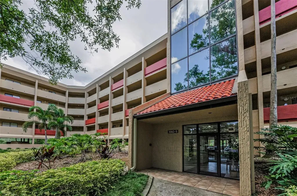3062 Eastland Boulevard Clearwater FL 33761