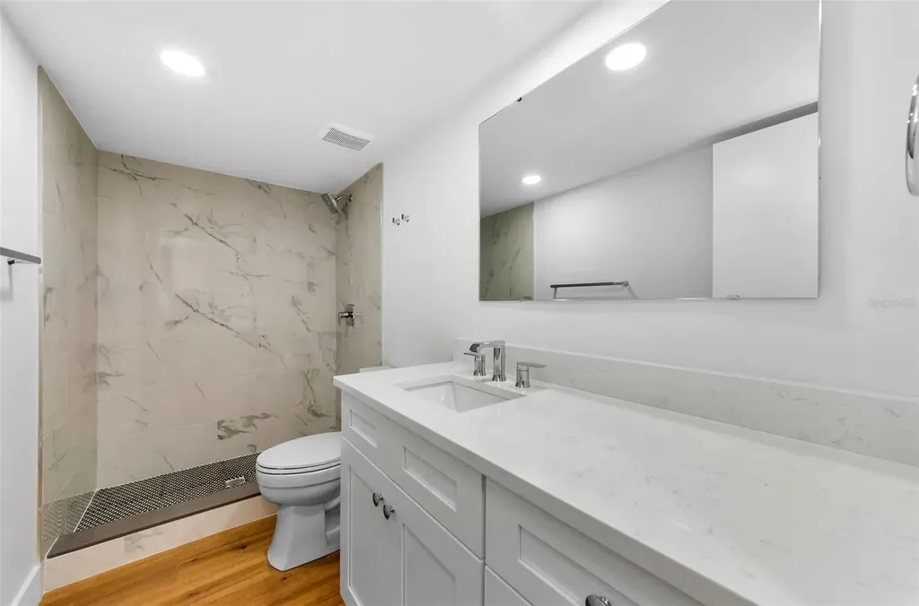 3062 Eastland Boulevard Clearwater FL 33761