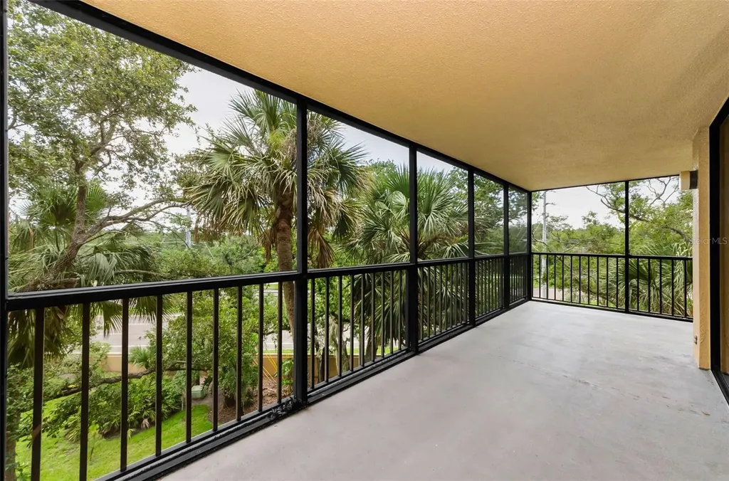 3062 Eastland Boulevard Clearwater FL 33761