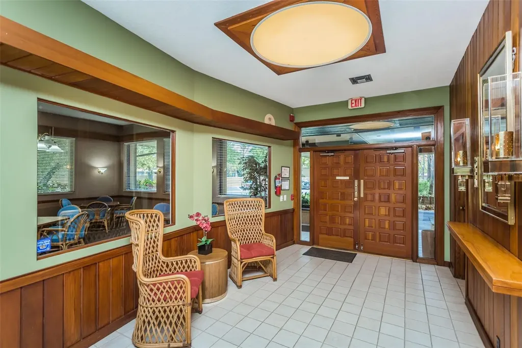 3062 Eastland Boulevard Clearwater FL 33761