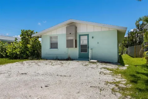 411 Alamanda Road Anna Maria FL 34216