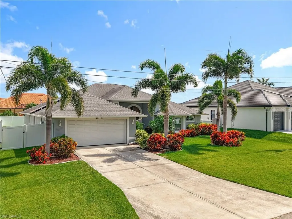 2103 SW 26th Terrace Cape Coral FL 33914