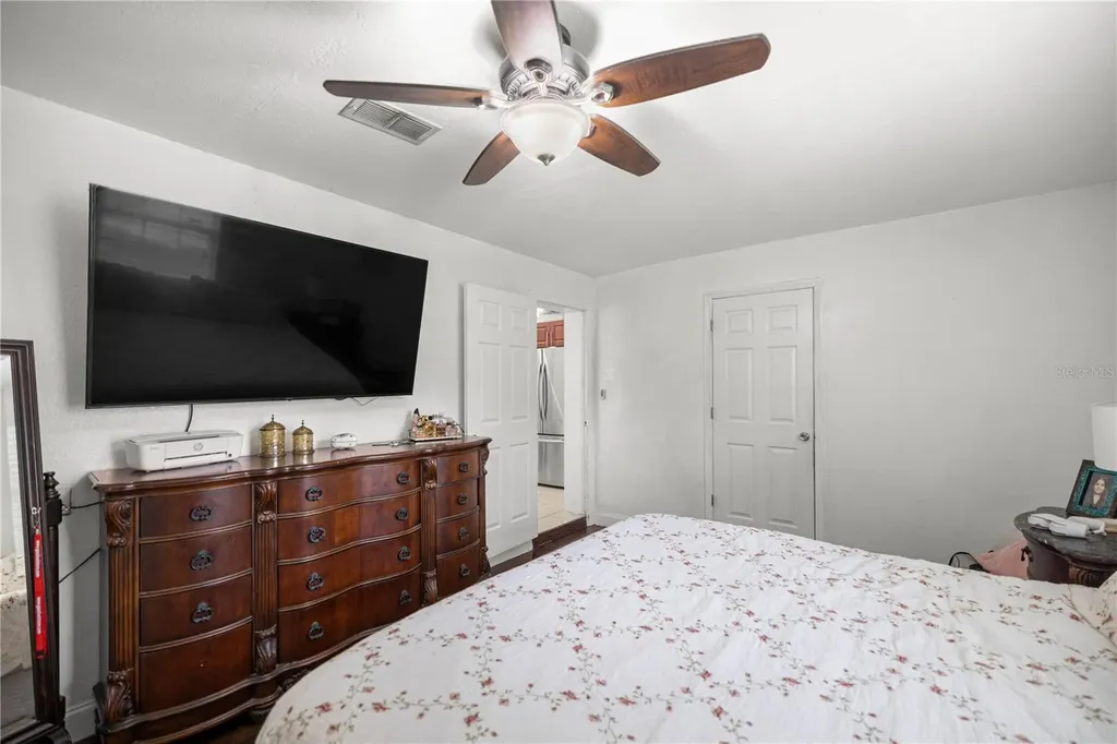 1143 NE 23rd Street Ocala FL 34470
