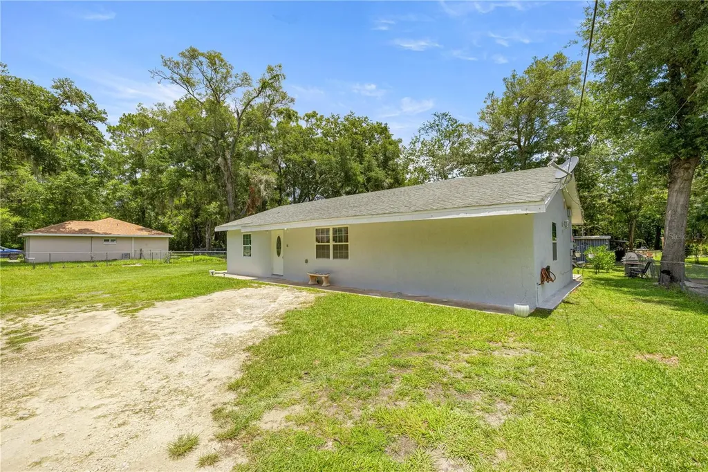 1143 NE 23rd Street Ocala FL 34470