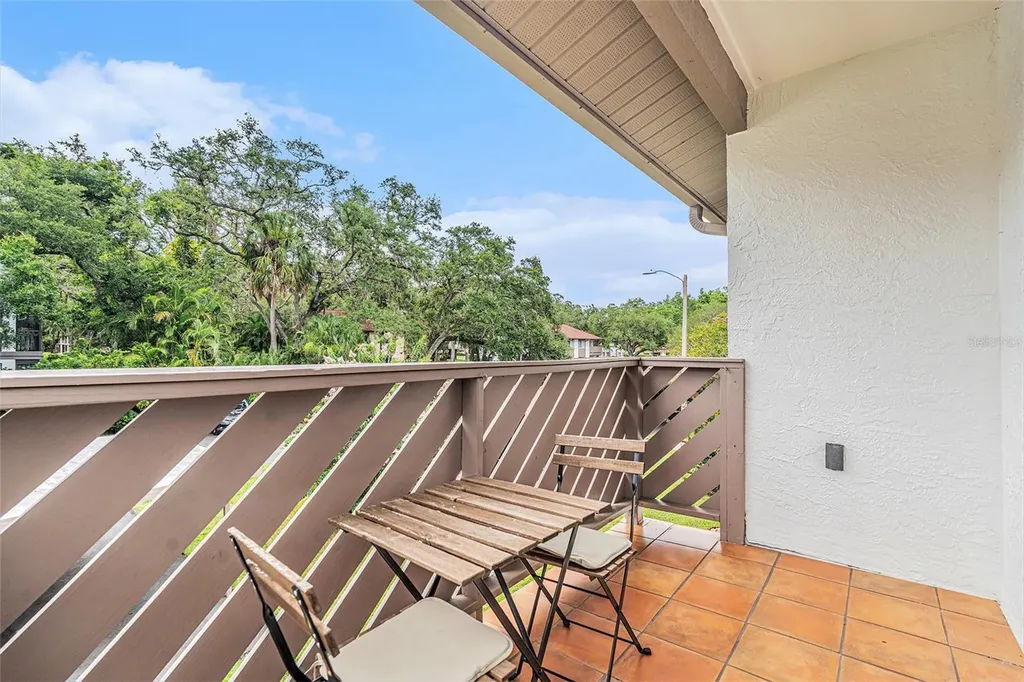 2368 Flanders Way Safety Harbor FL 34695
