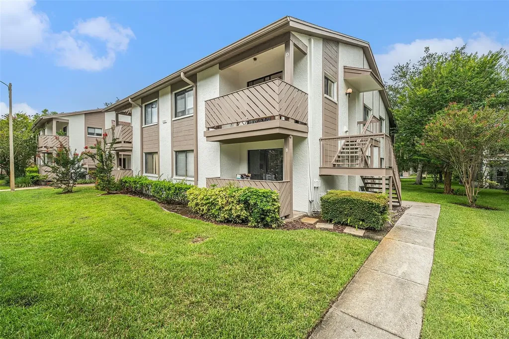 2368 Flanders Way Safety Harbor FL 34695