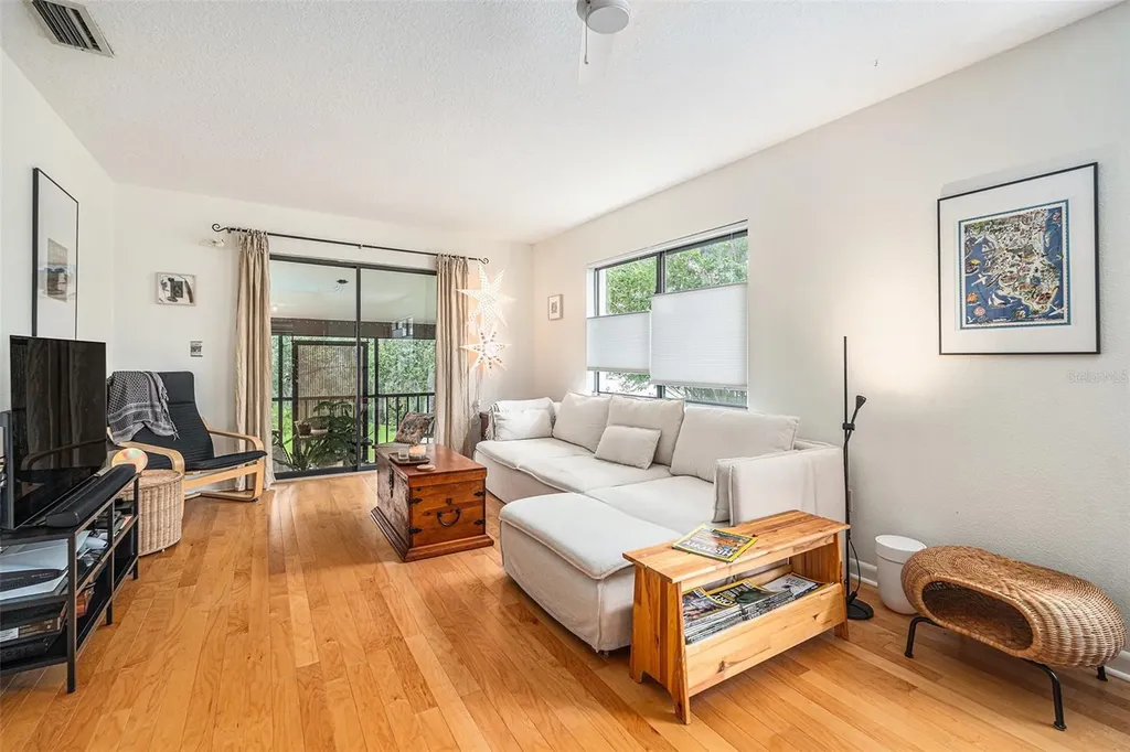 2368 Flanders Way Safety Harbor FL 34695