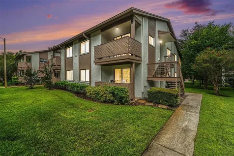 2368 Flanders Way Safety Harbor FL 34695